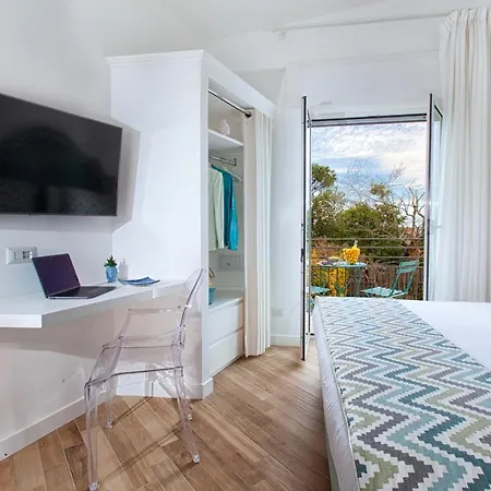 - Ravenna - Cavaliere Villa Massa Lubrense