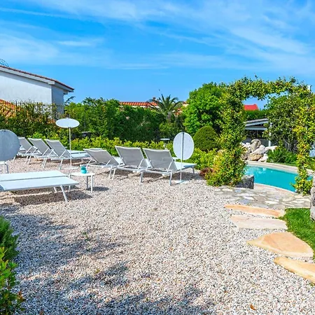 - Ravenna - Cavaliere Villa